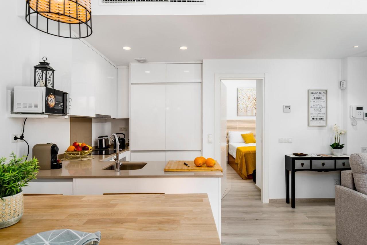Apartamento Deluxe Con Piscina, Terraza & Parking Málaga Exterior foto